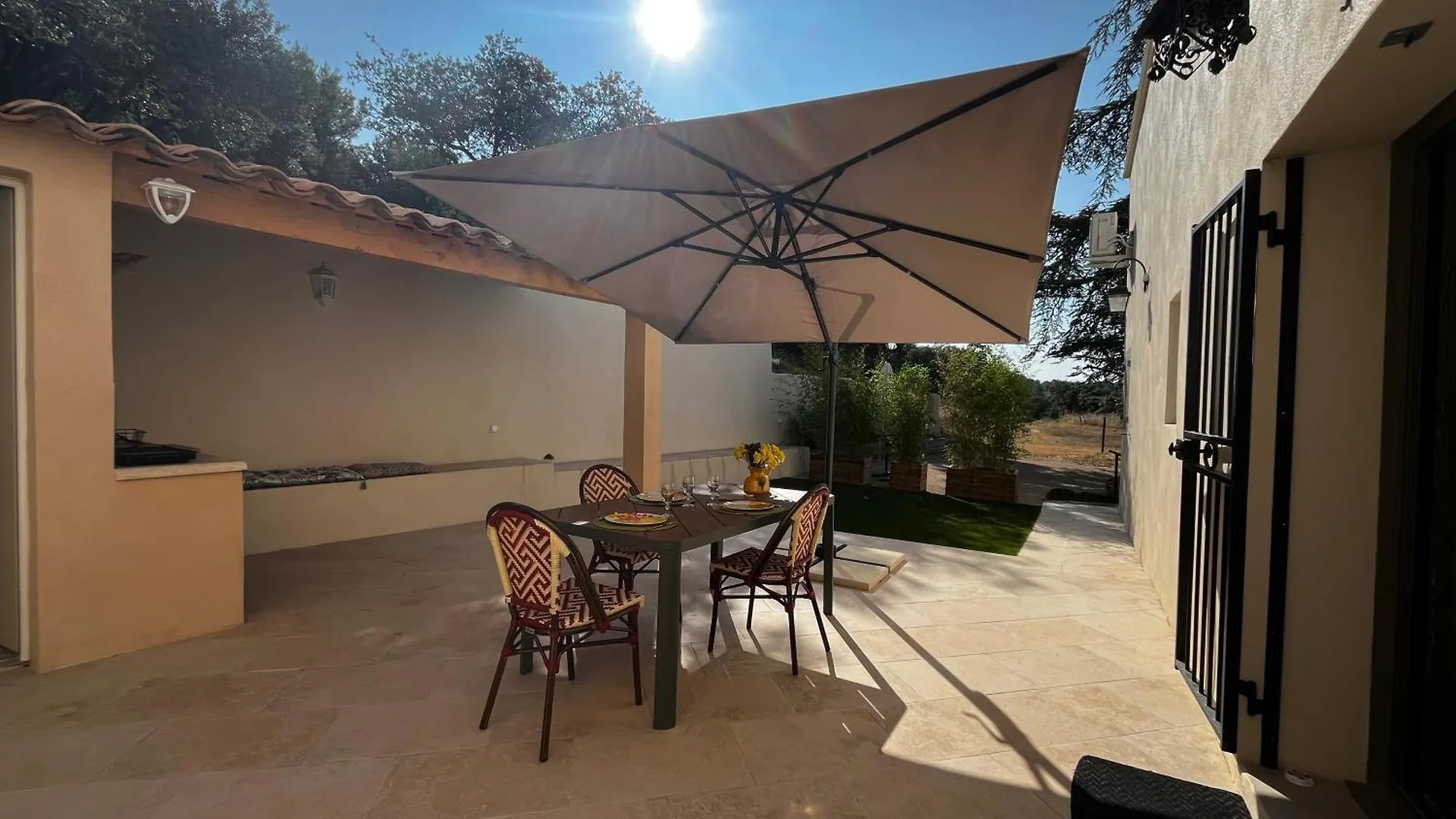Un Cottage Au Pied Du Ventoux Bedoin Holiday home