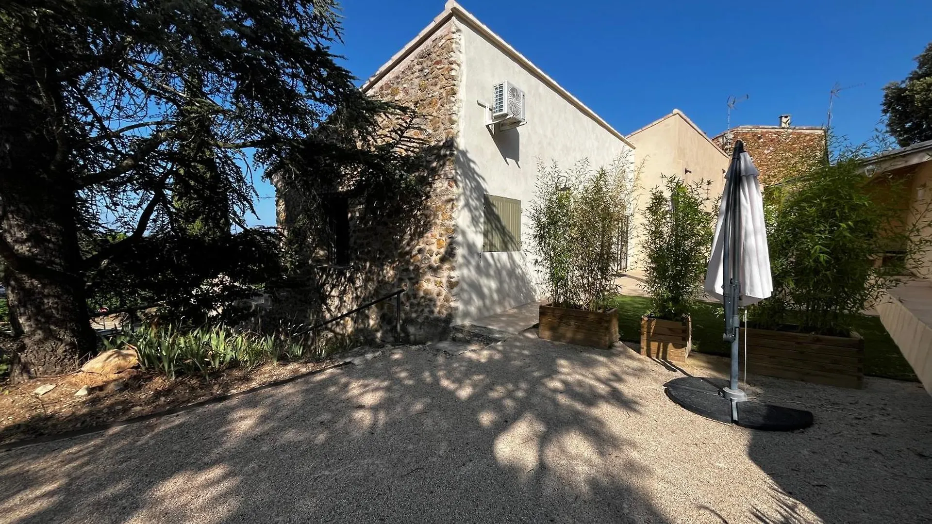 Un Cottage Au Pied Du Ventoux Bédoin Γαλλία
